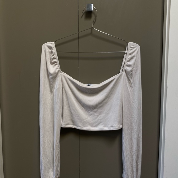 Sunday Best Cropped Longsleeve - Cream - Picture 2 of 4